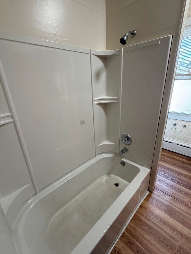 Reading Apartment: 1651 Perkiomen Ave