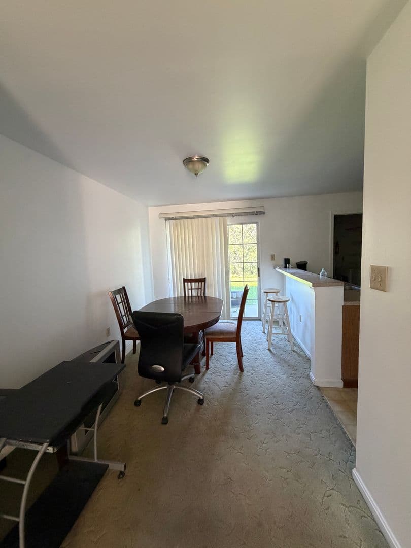 Wyomissing Apartment: 503 Peters Way