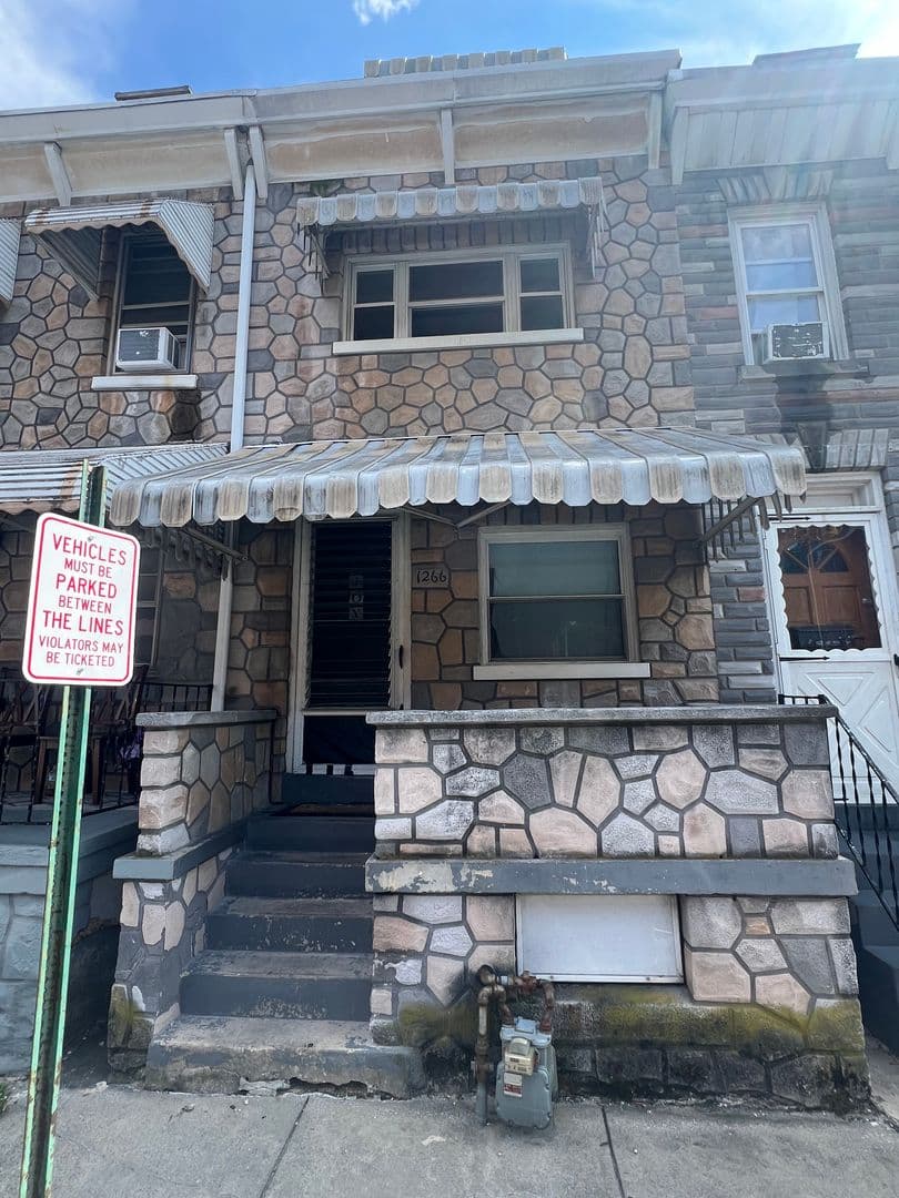Reading House: 1266 Muhlenberg Street