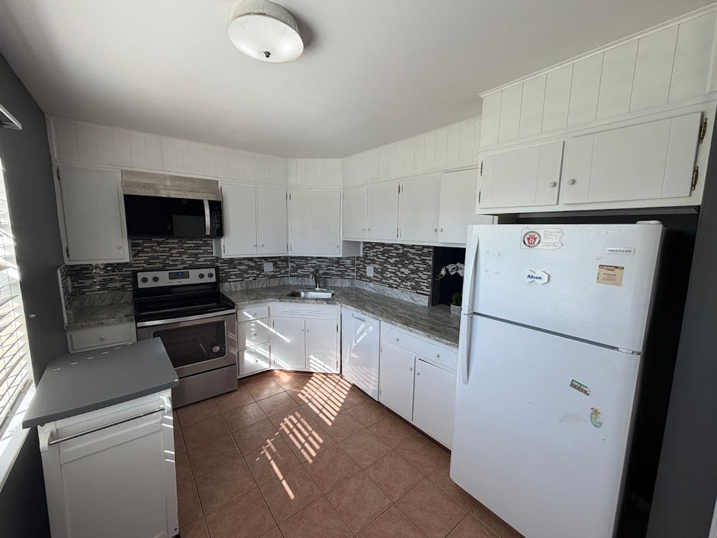 Reading House: 1919 Andre Ct