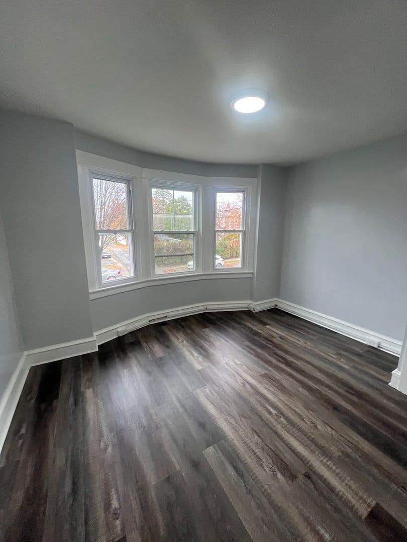 Shillington House: 122 Reading Ave