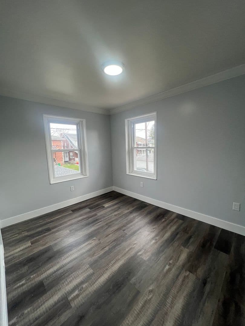 Shillington House: 122 Reading Ave