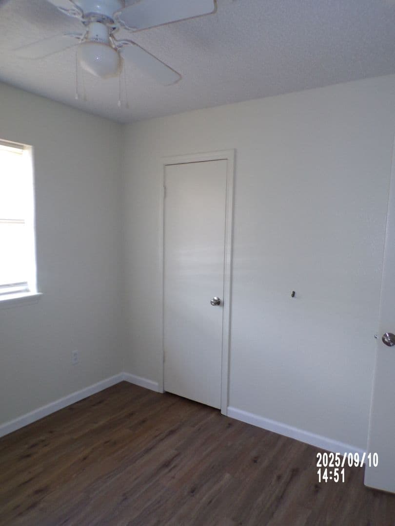 Lawton House: 4210 SW Summit Avenue