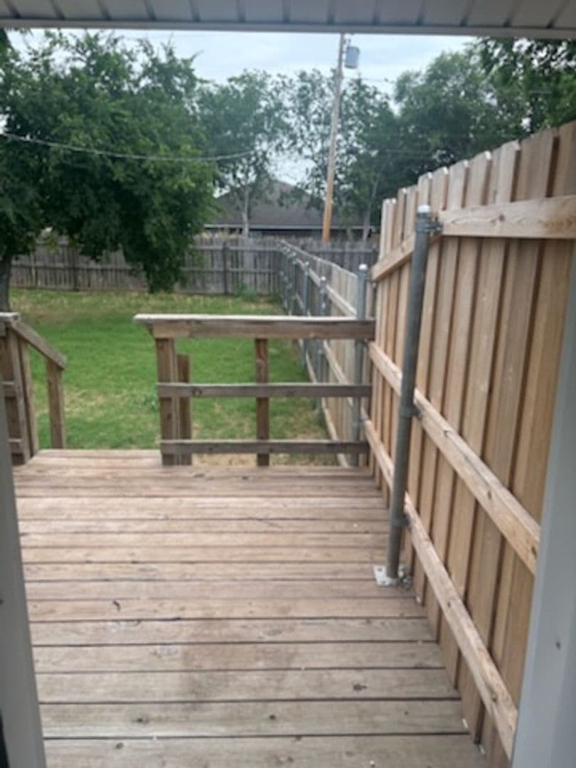 Lawton House: 2505 SW "D" Avenue Unit A