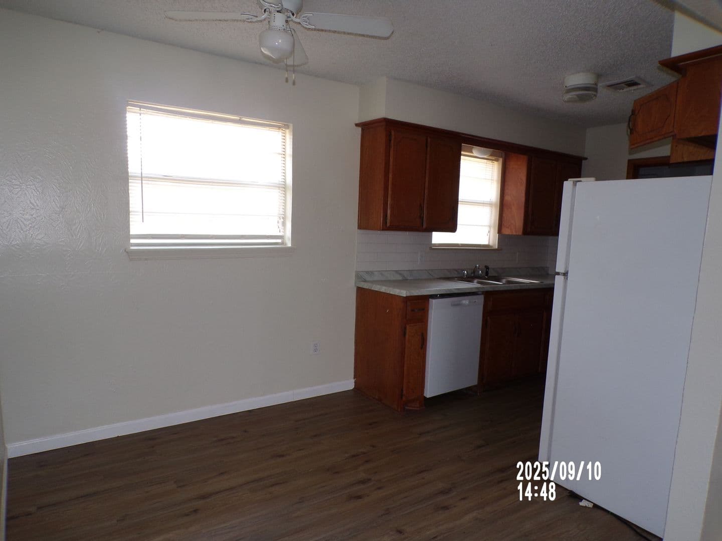 Lawton House: 4210 SW Summit Avenue