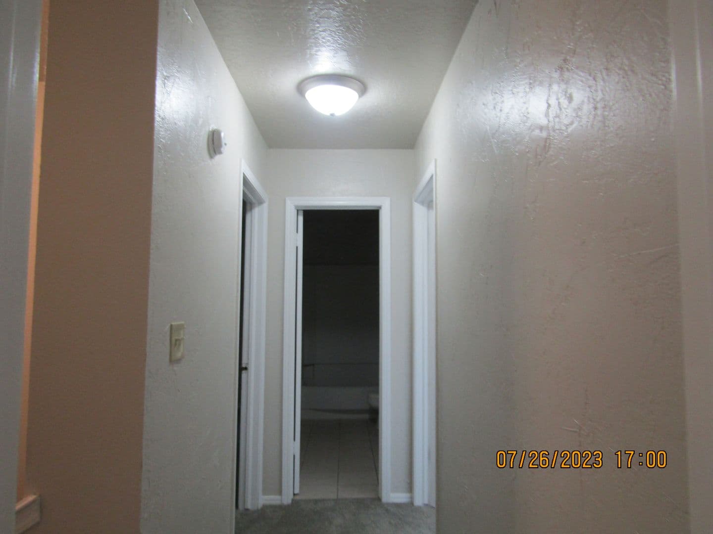 Lawton House: 5406-B NW Sir Brian Ave.
