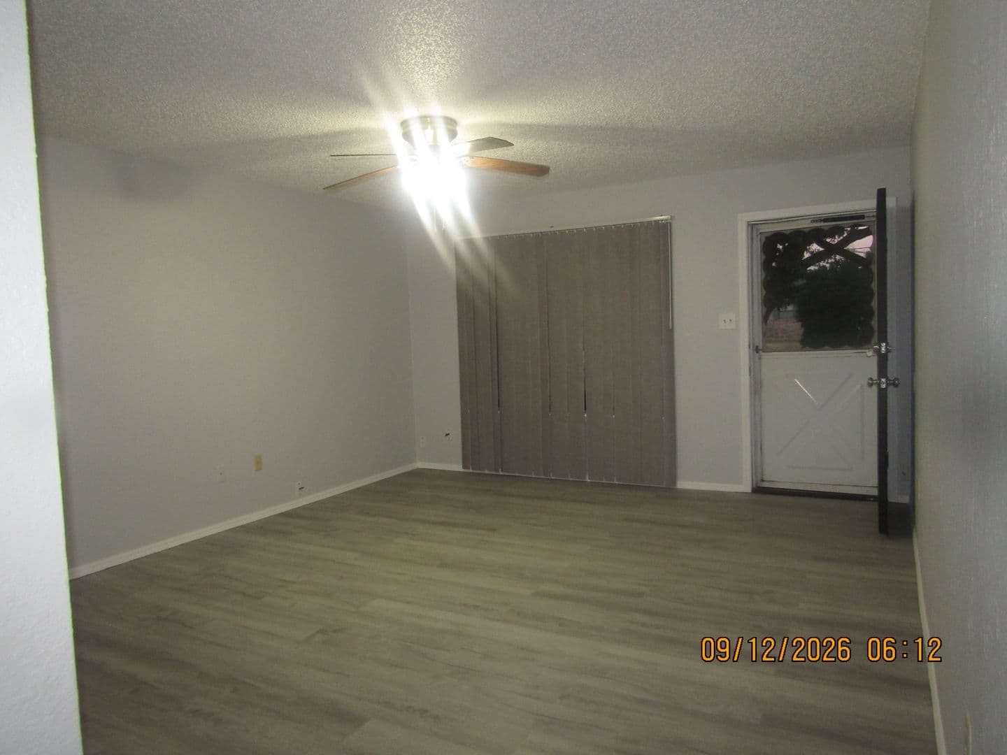 Lawton House: 319 NE Skyline Circle