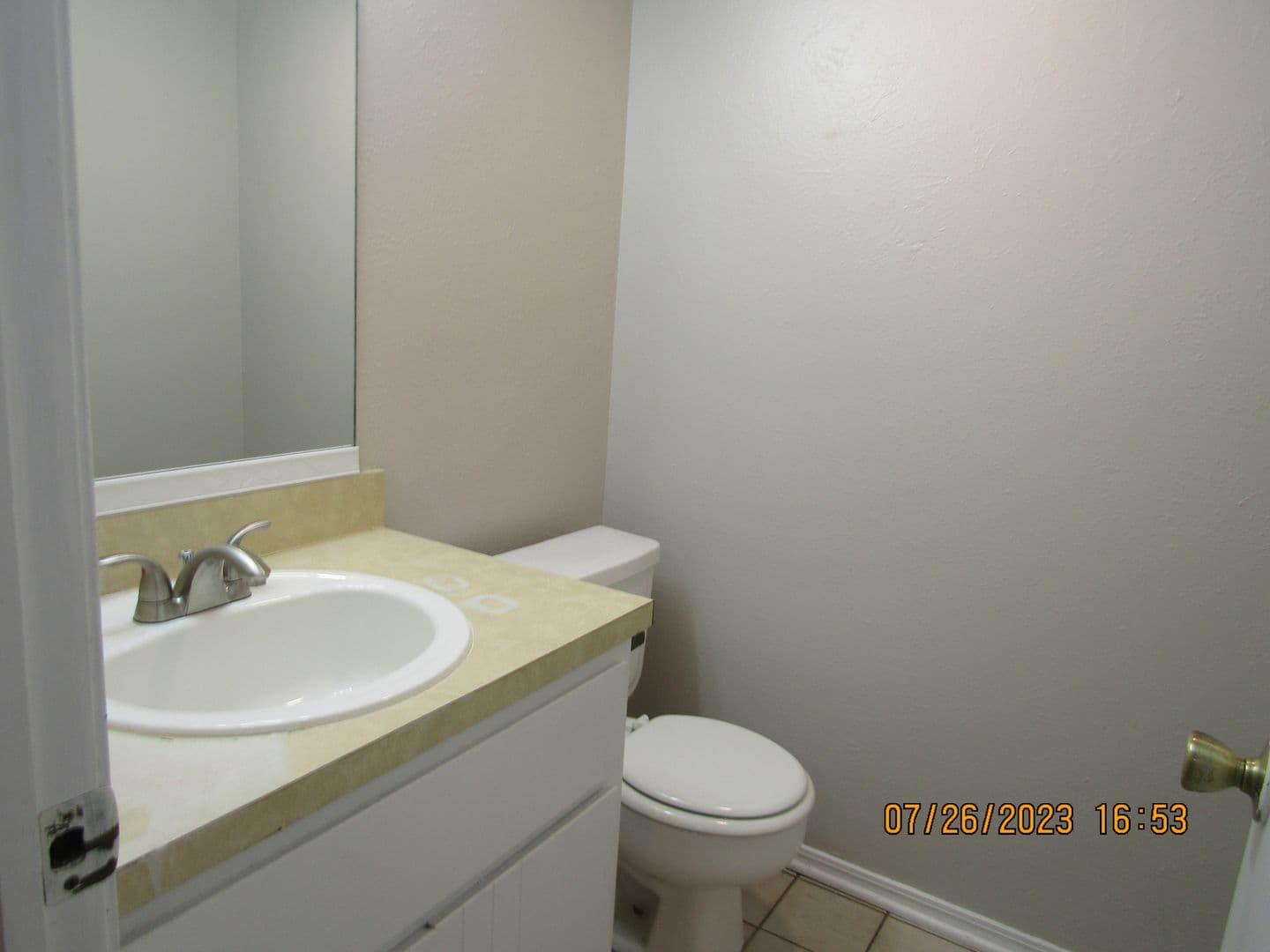 Lawton House: 5406-B NW Sir Brian Ave.