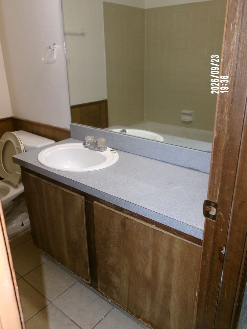 Lawton House: 7925 NW Crossland Circle