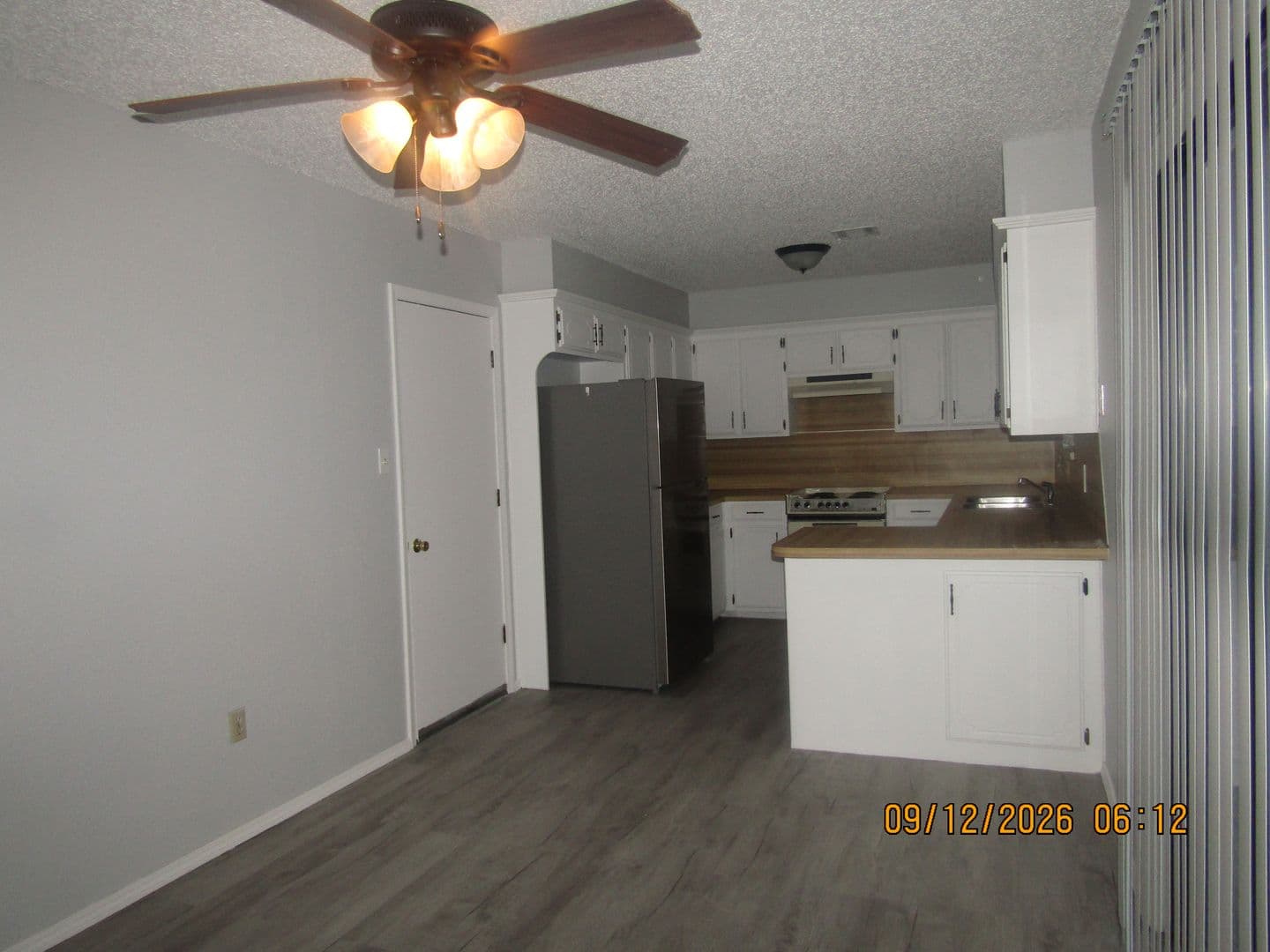 Lawton House: 319 NE Skyline Circle