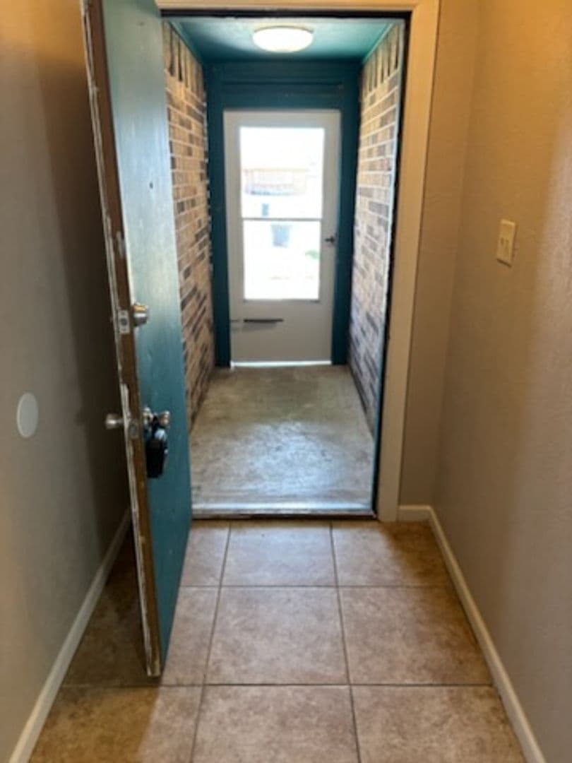 Lawton House: 2606 NE Euclid Ave