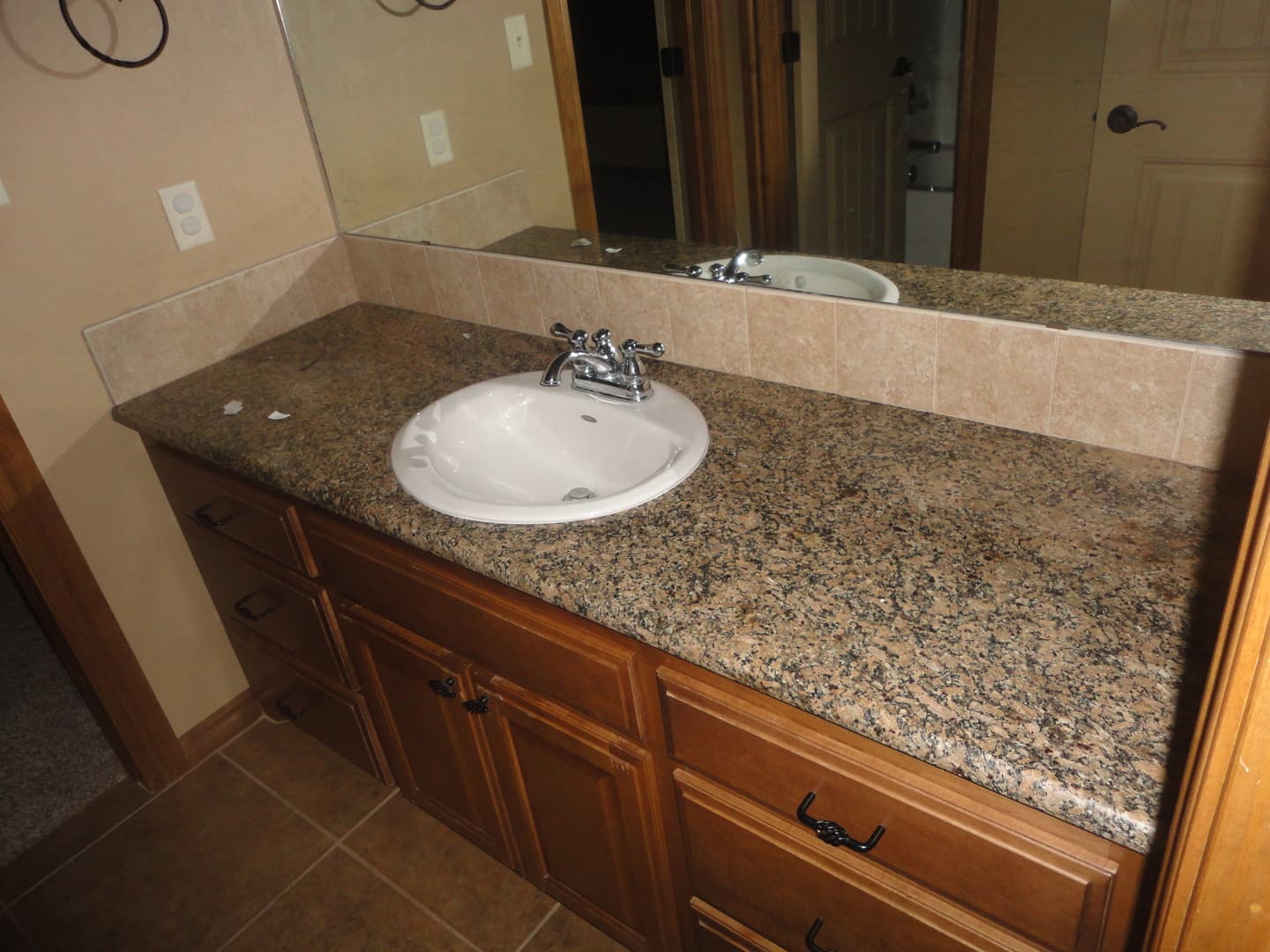 Elgin House: 6611 NE Watts Rd