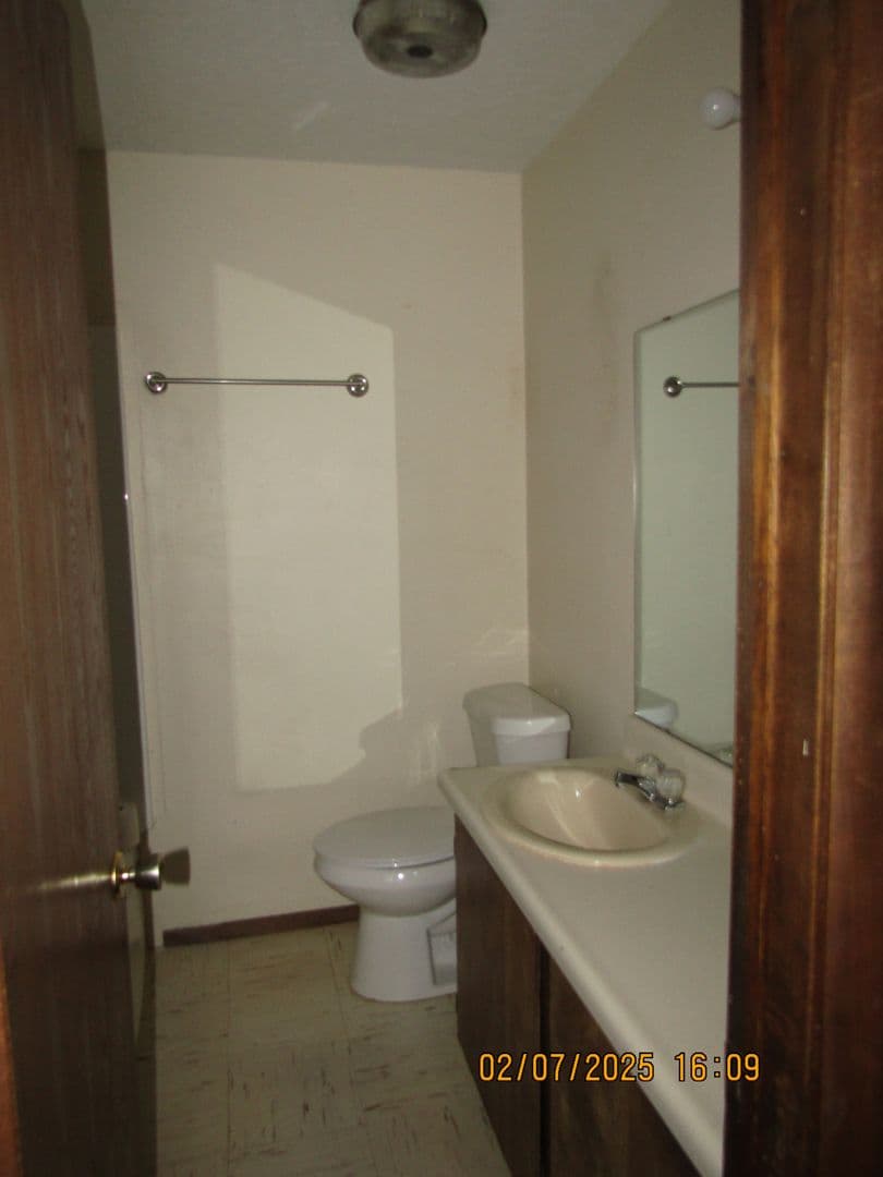 Lawton House: 7914 NW Crossland Circle