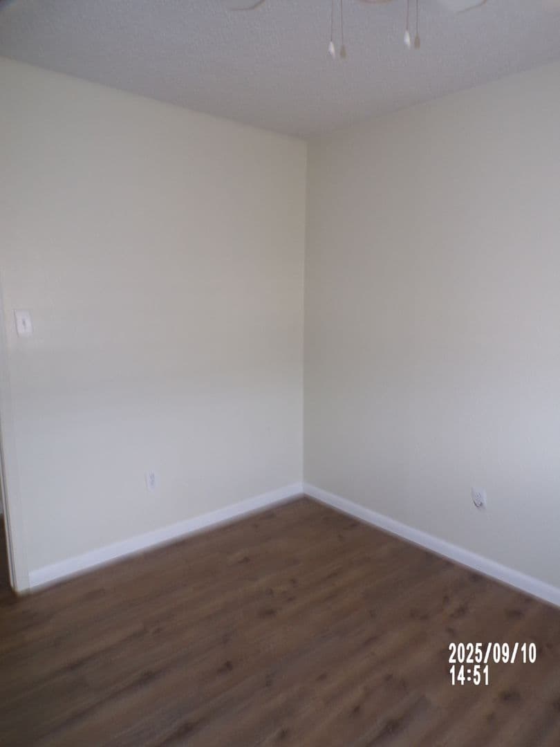 Lawton House: 4210 SW Summit Avenue