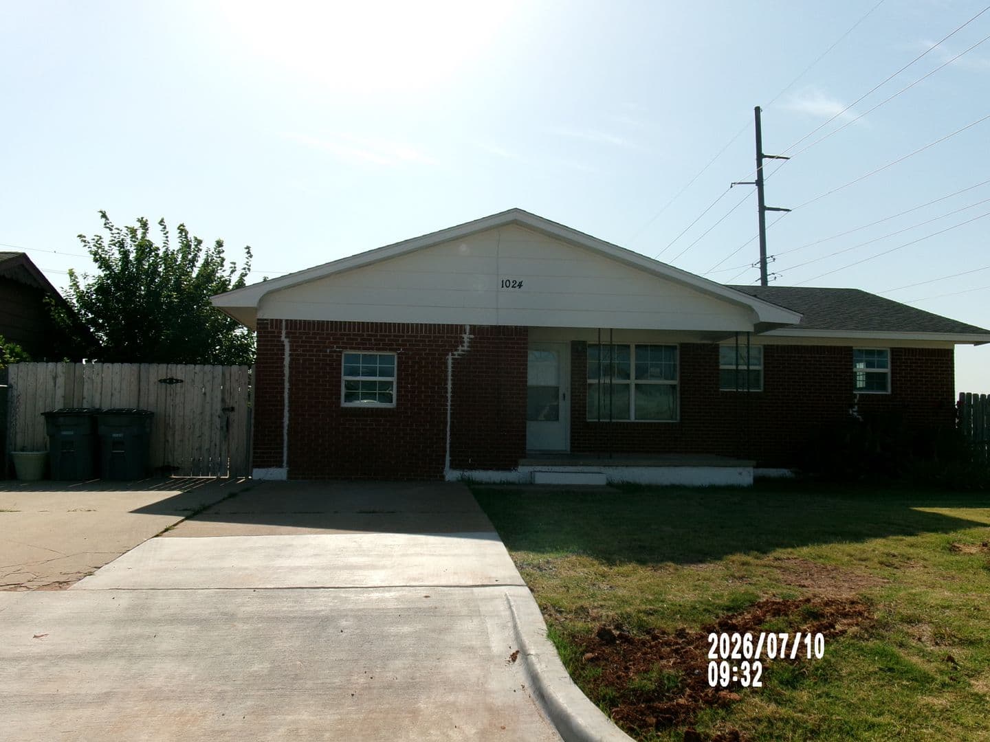 Lawton House: 1024 SW 42nd Street