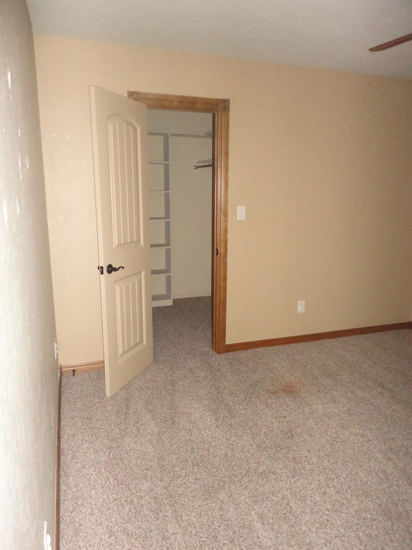 Elgin House: 6611 NE Watts Rd