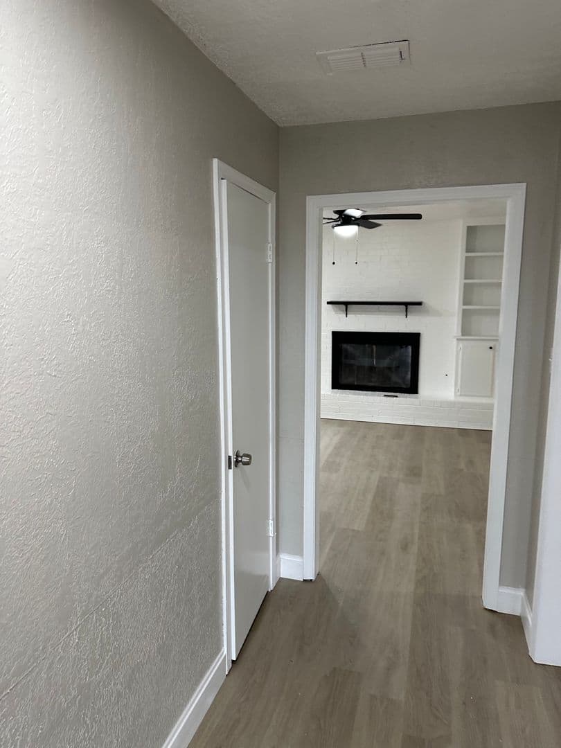 Lawton House: 2606 NE Lake Ave