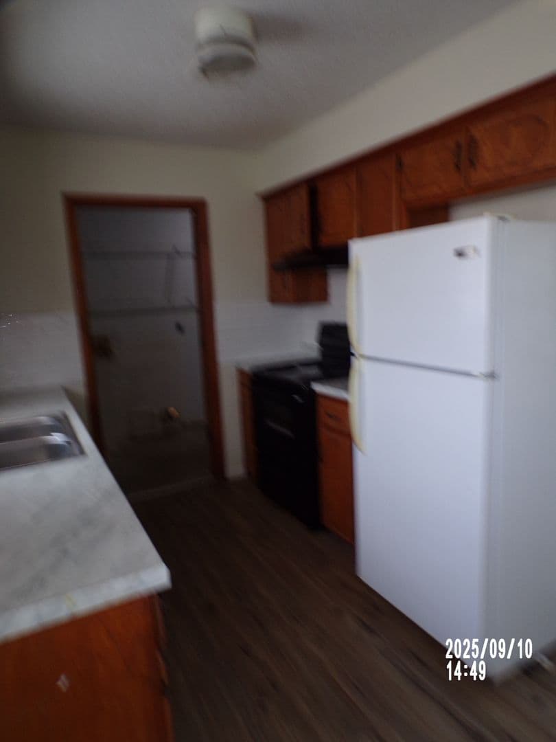 Lawton House: 4210 SW Summit Avenue