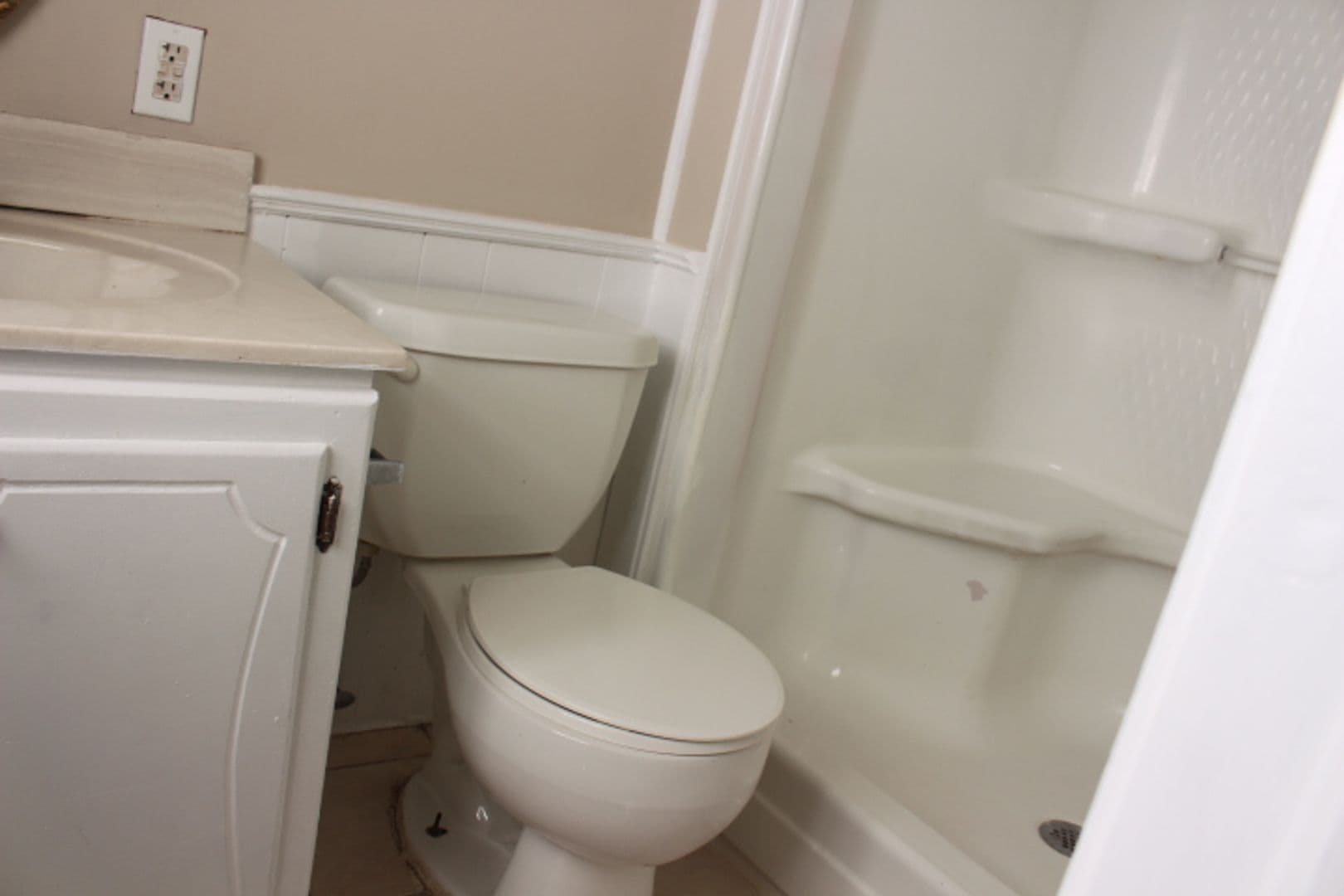Lawton House: 313 SW 72nd Street