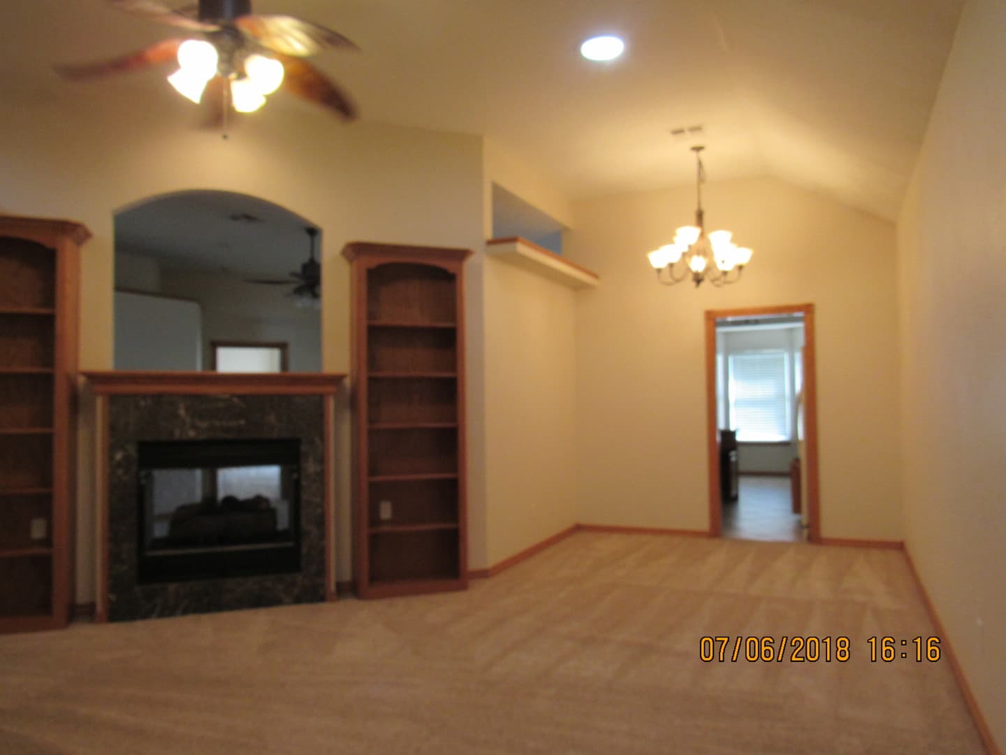 Lawton House: 6904 NW Maple Drive