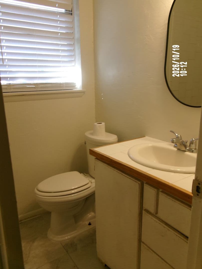 Lawton House: 5718 NW Ash Ave