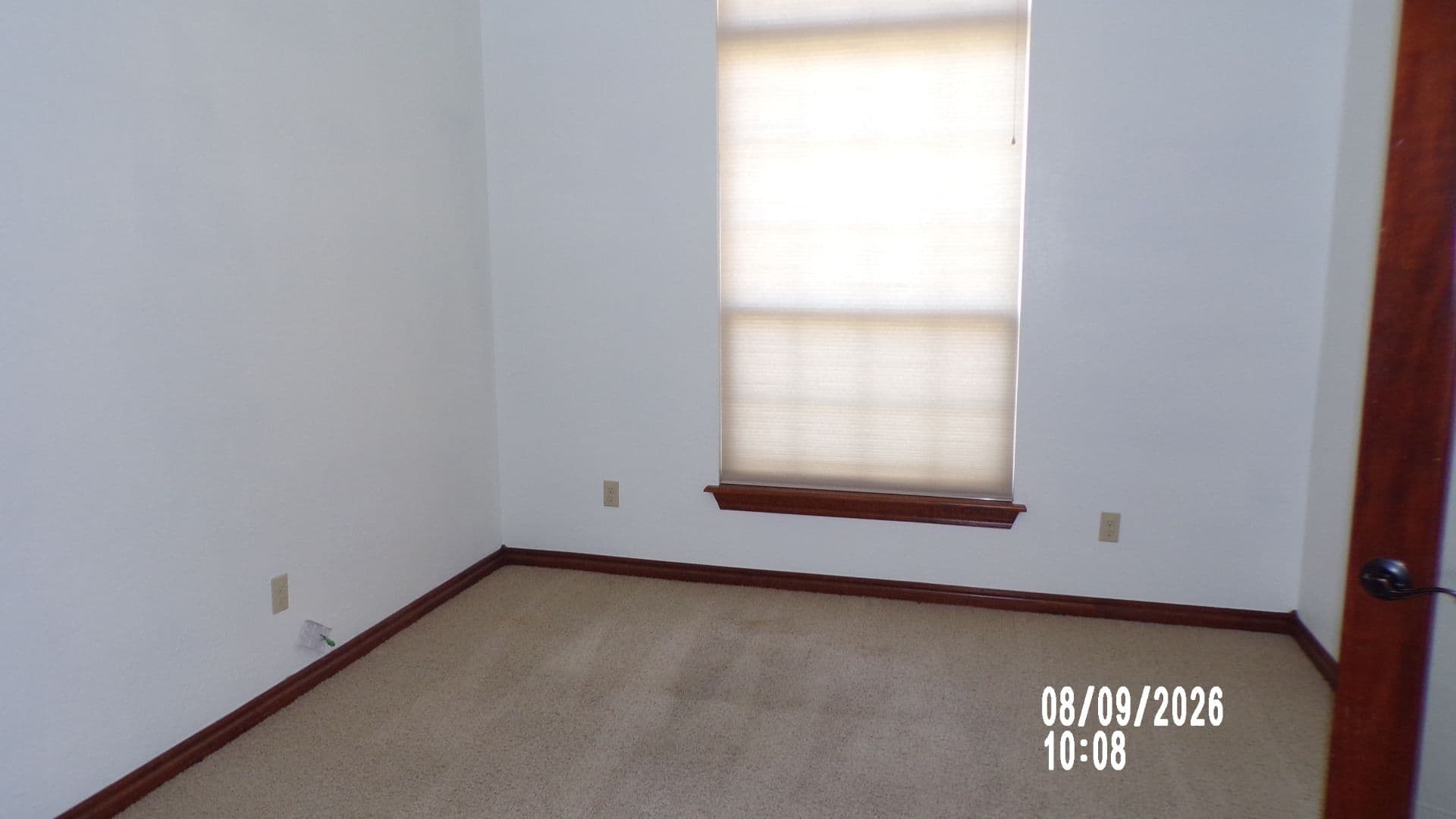Lawton House: 114 NW Sandy Trail Circle