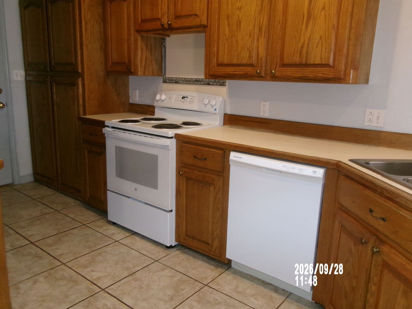 Lawton House: 6612 NW WIllow Tree Circle
