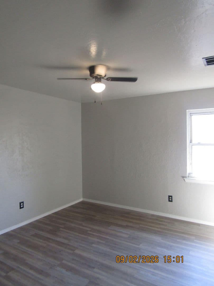 LAWTON House: 3811 SW ROLLING HILLS