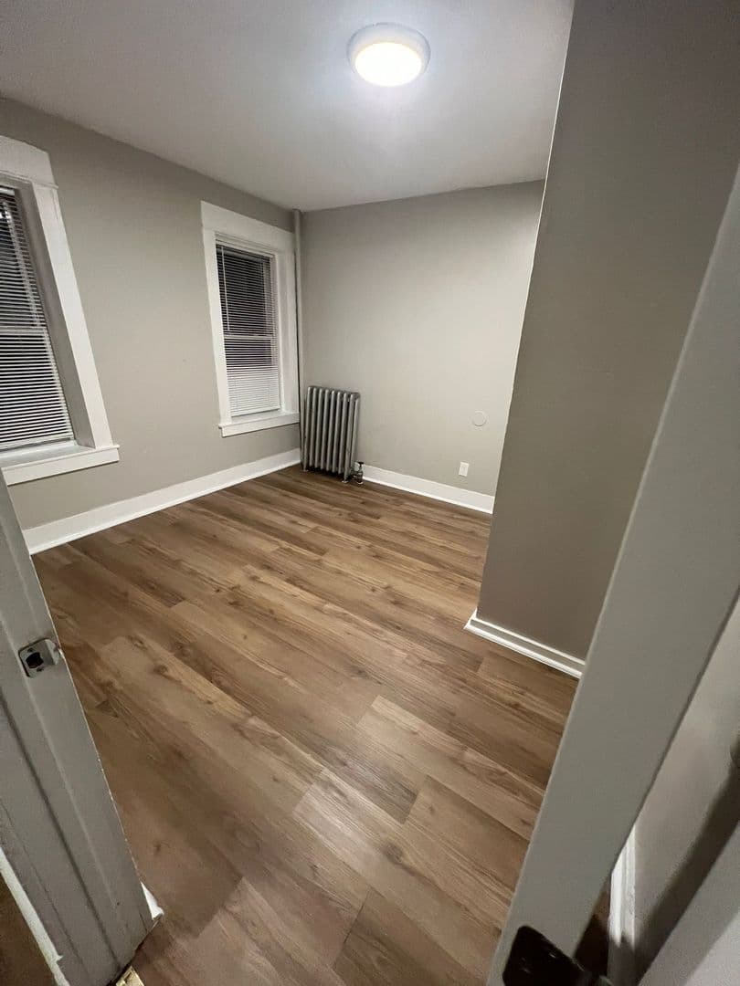 Springfield Apartment: 529 Union Street