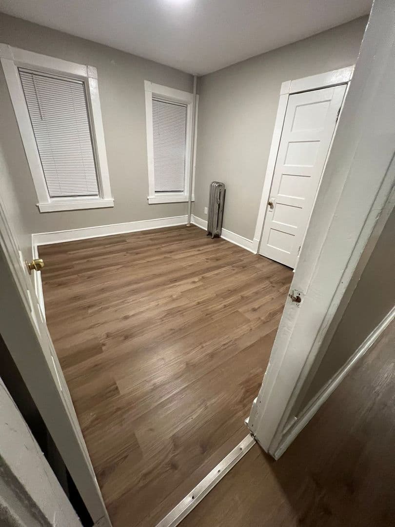 Springfield Apartment: 529 Union Street