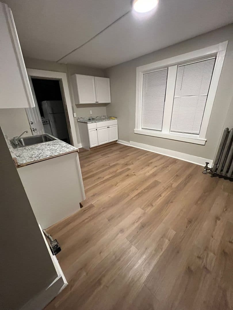 Springfield Apartment: 529 Union Street