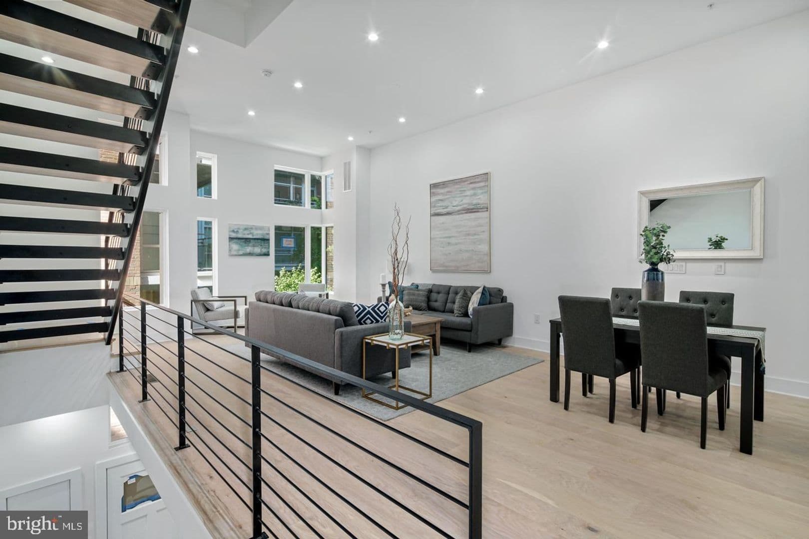 Philadelphia House: 108 Black Horse Alley