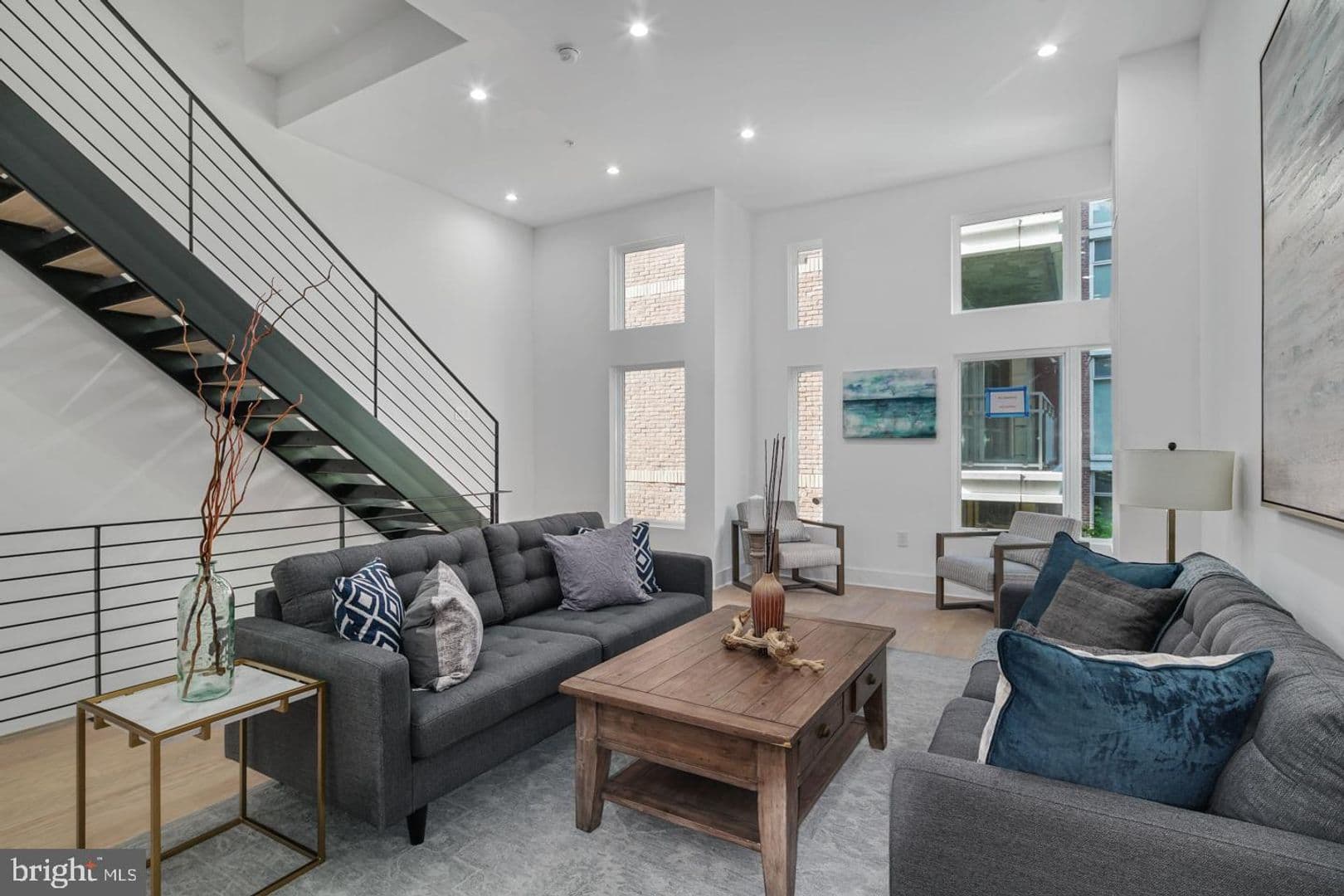 Philadelphia House: 108 Black Horse Alley