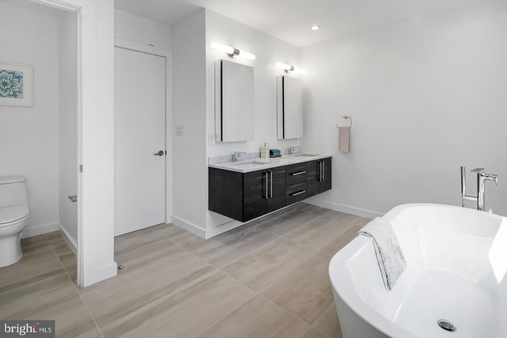 Philadelphia House: 108 Black Horse Alley