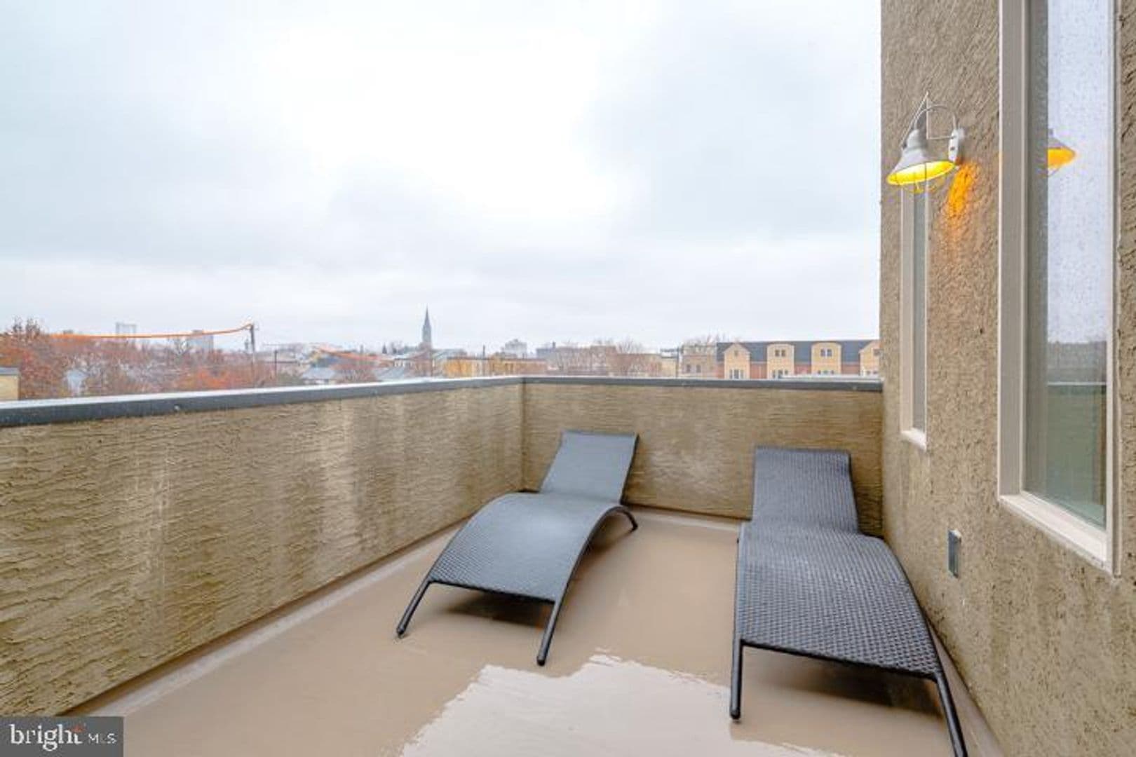 Philadelphia House: 826 N 3rd#4