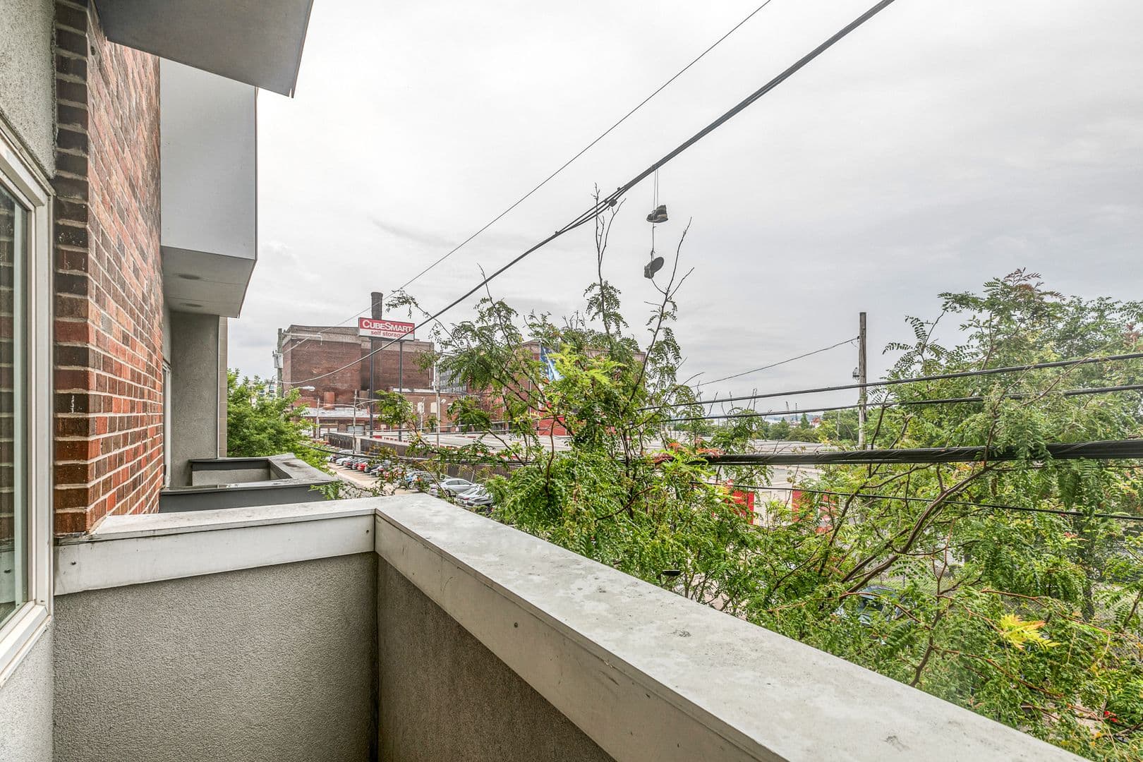 Philadelphia House: 412 N Front Street #15