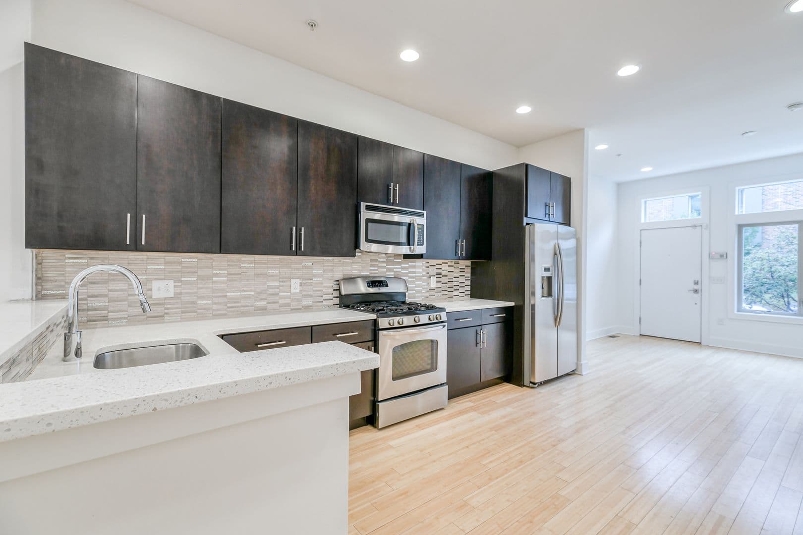 Philadelphia House: 919 N 5th St #7