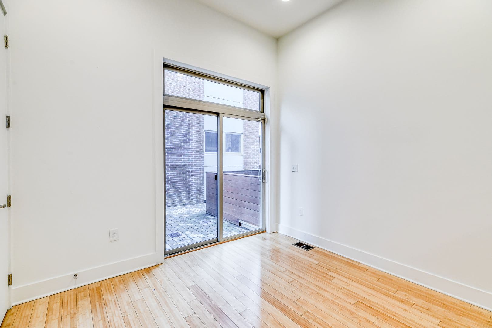 Philadelphia House: 919 N 5th St #7