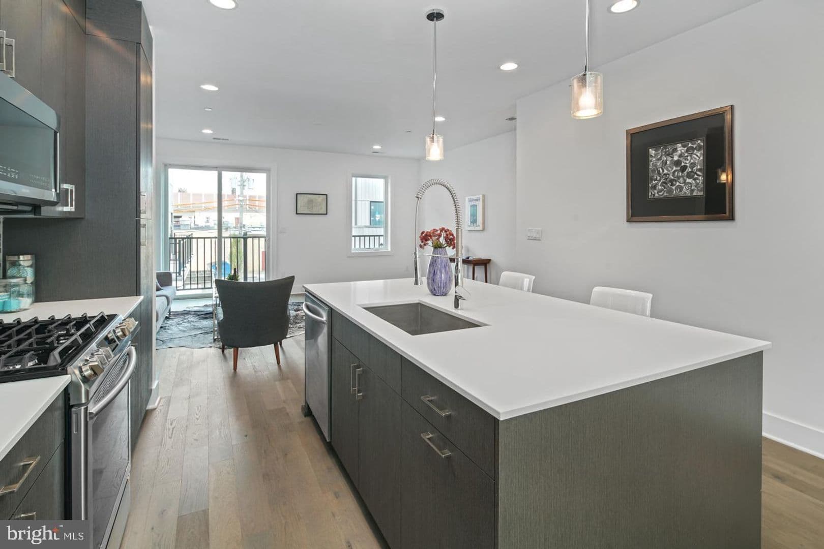 Philadelphia House: 1421 South Hancock St