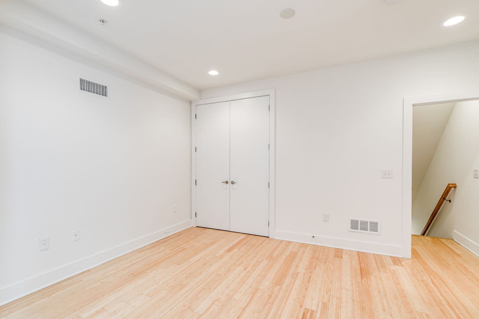 Philadelphia House: 919 N 5th St #7