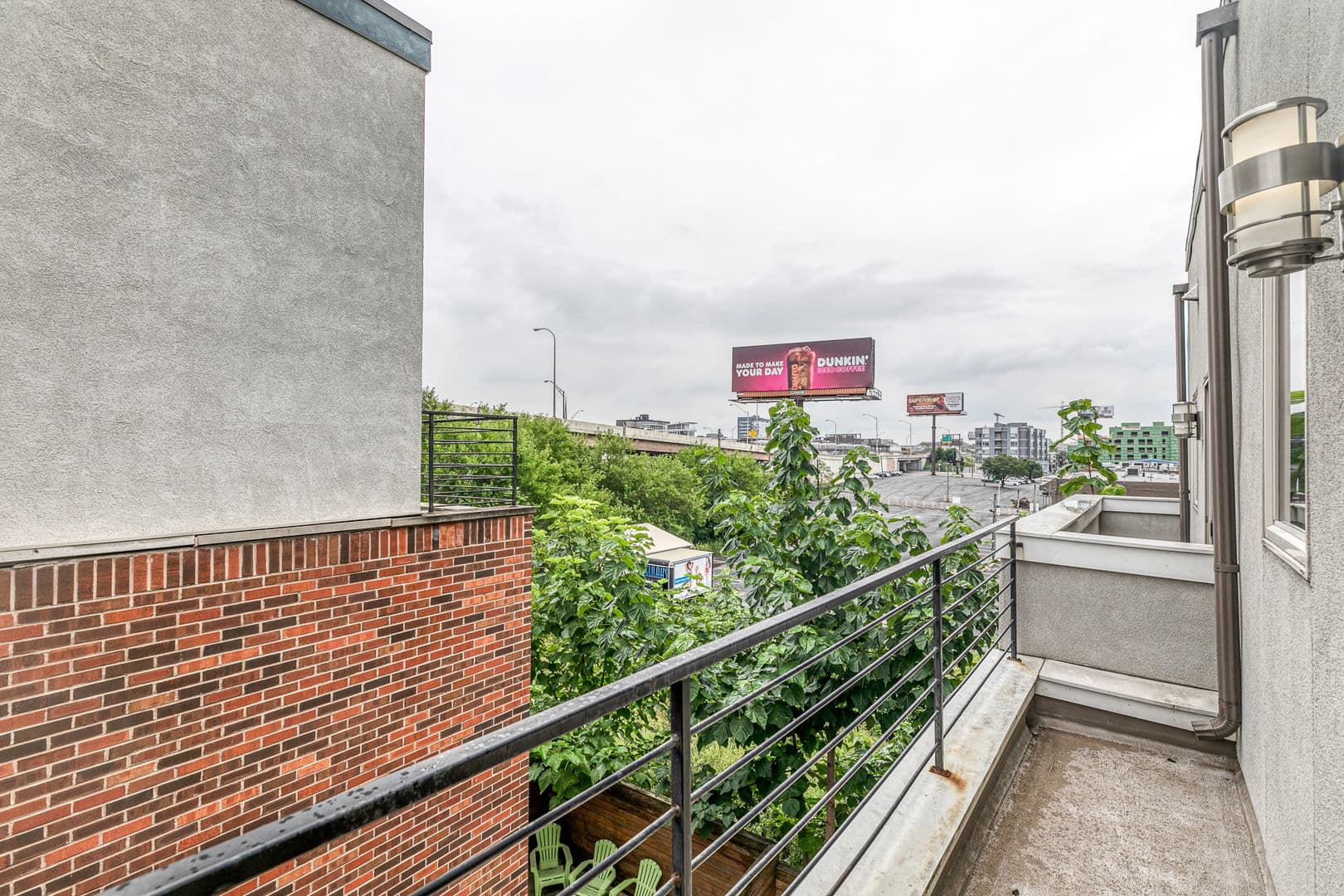 Philadelphia House: 412 N Front Street #15