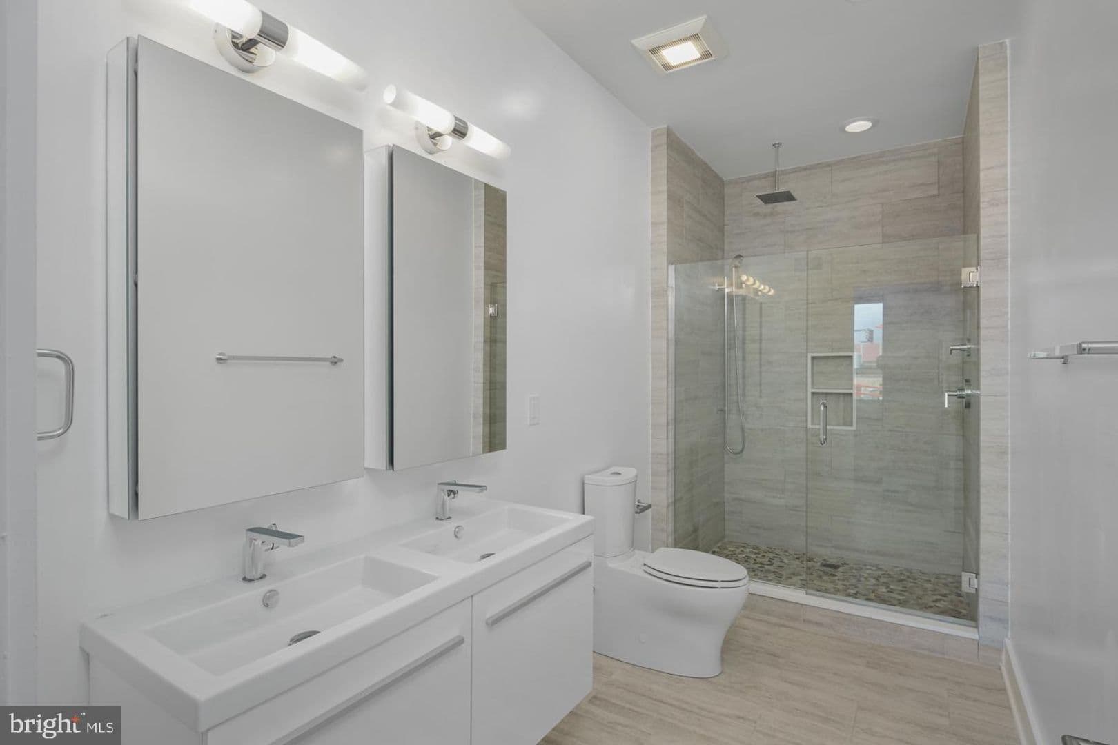 Philadelphia House: 1421 South Hancock St
