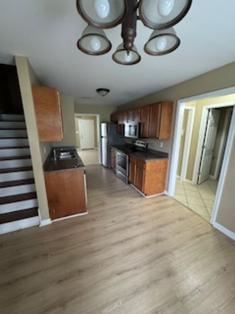 Shepherdsville Townhome: 107 Nancy Drive