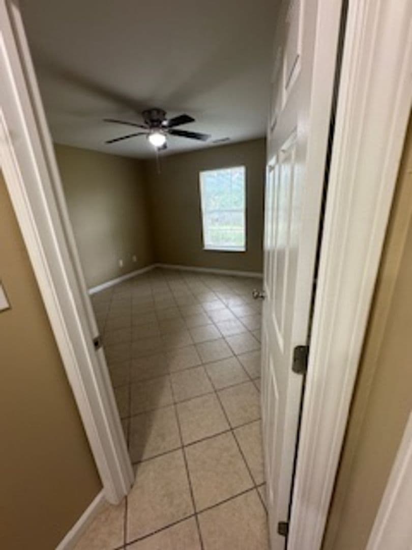 Shepherdsville Townhome: 107 Nancy Drive