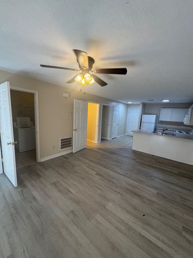 Elizabethtown Apartment: 170 Ruby Drive