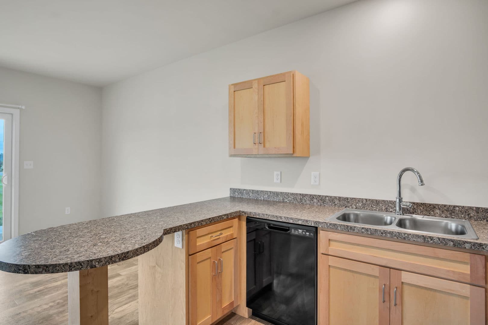 Palmyra Apartment: 125 Farmshed Rd