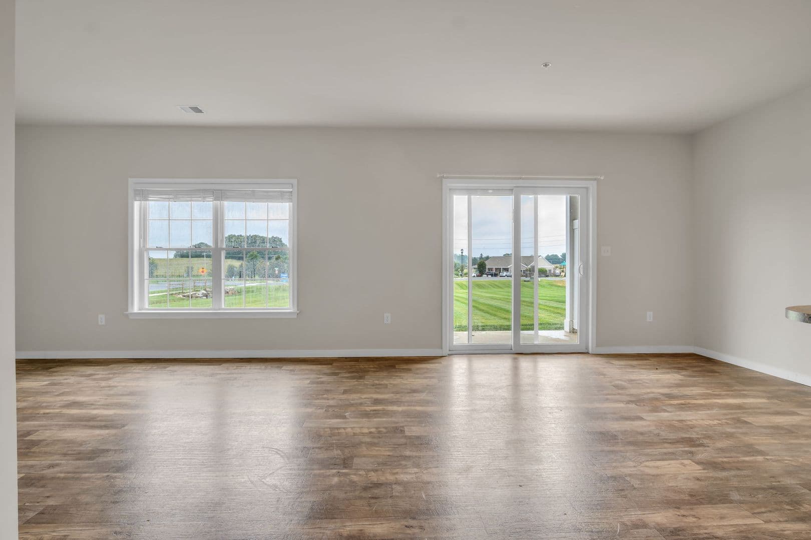 Palmyra Apartment: 125 Farmshed Rd