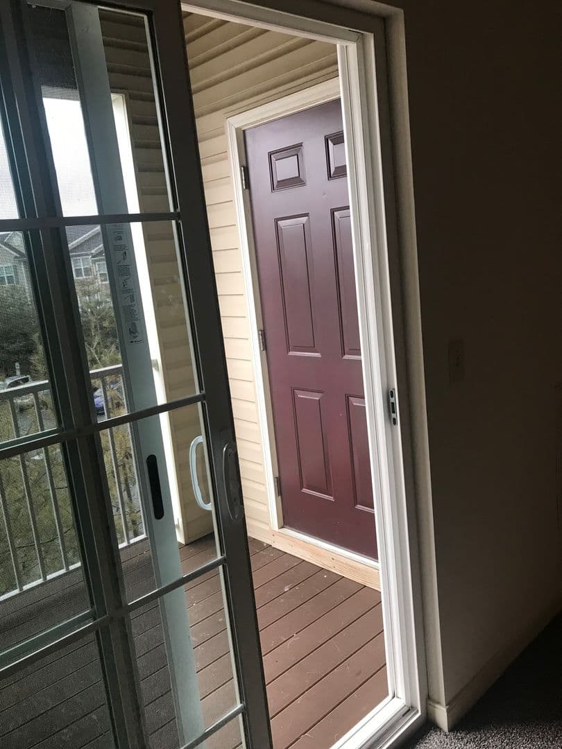 Shippensburg Apartment: 100 Deerfield Lane