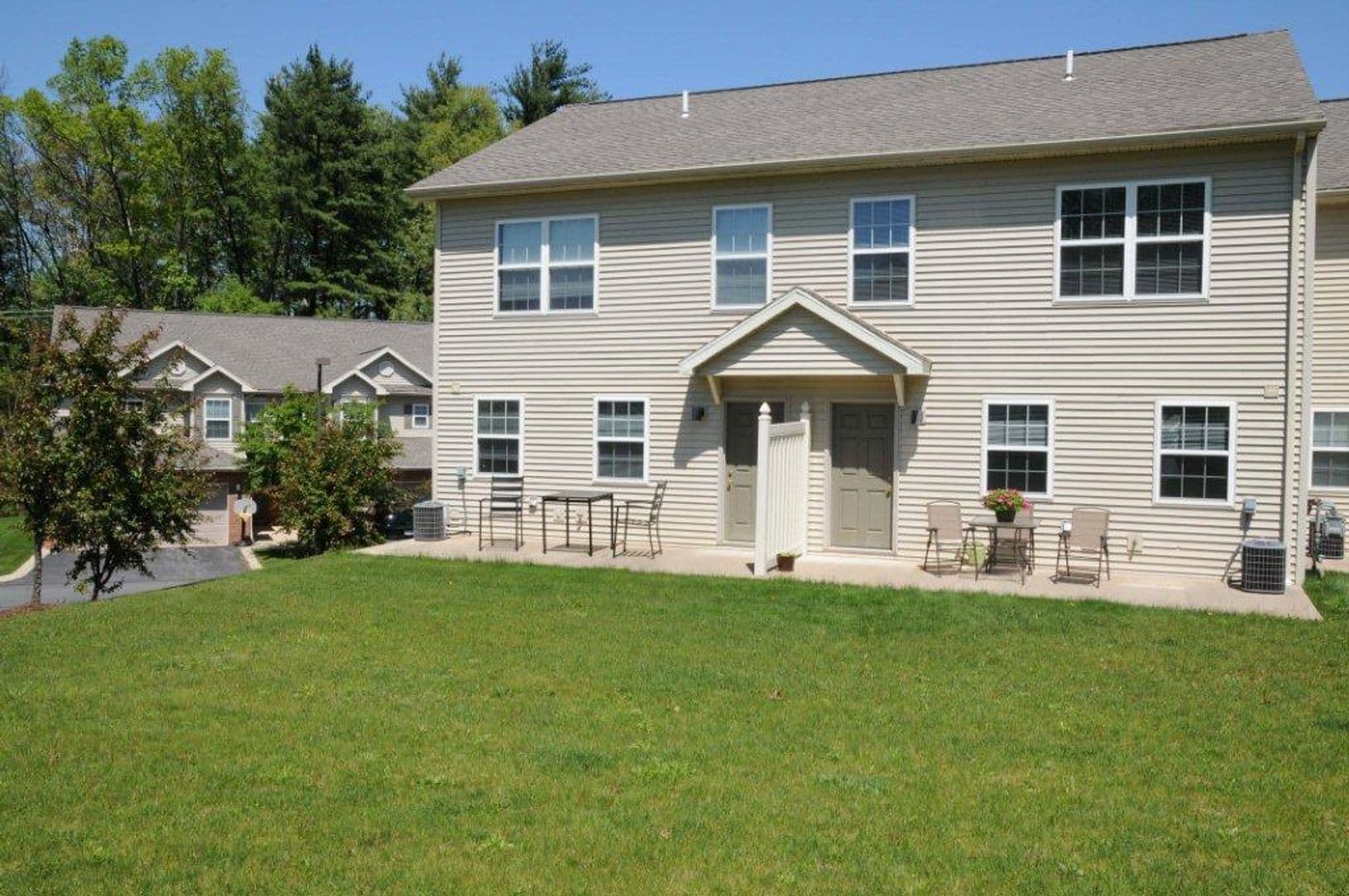 State College Apartment: 1051 Teaberry Lane