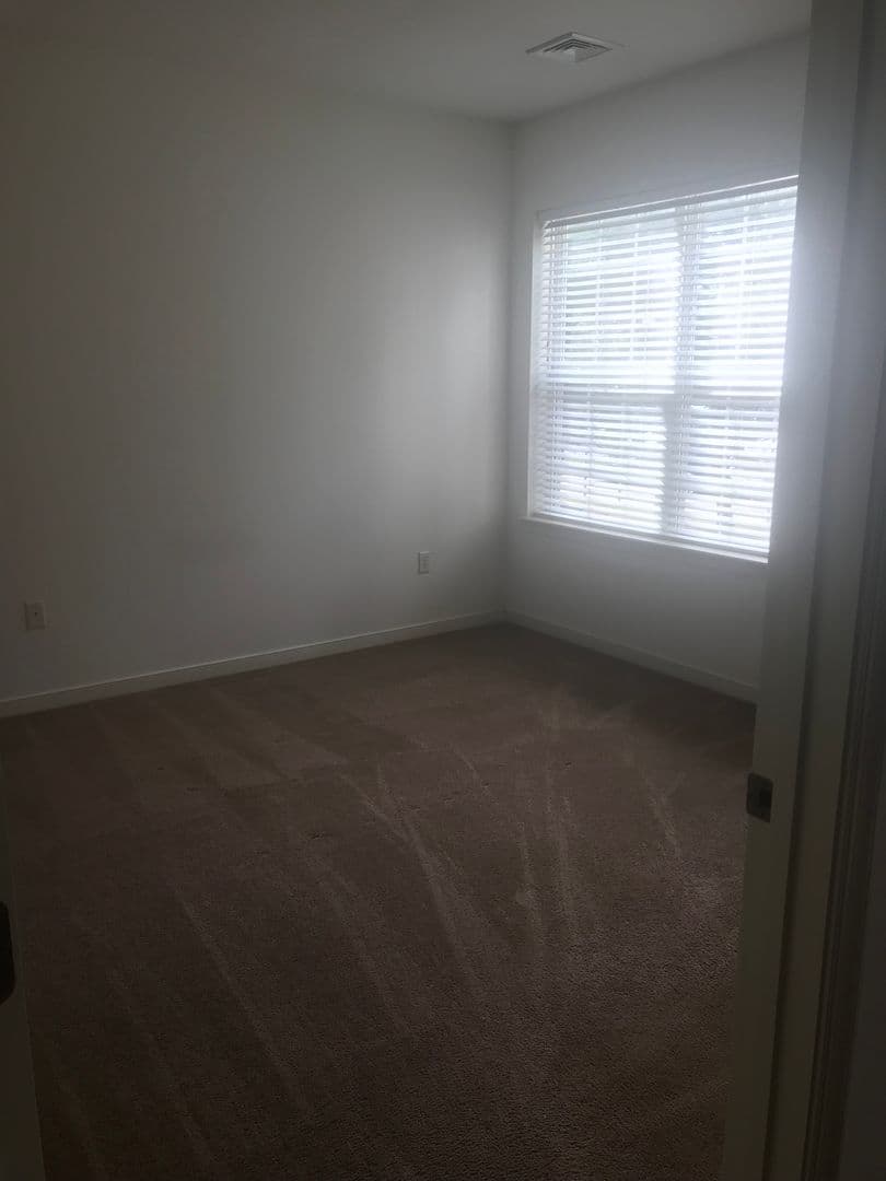 Shippensburg Apartment: 100 Deerfield Lane